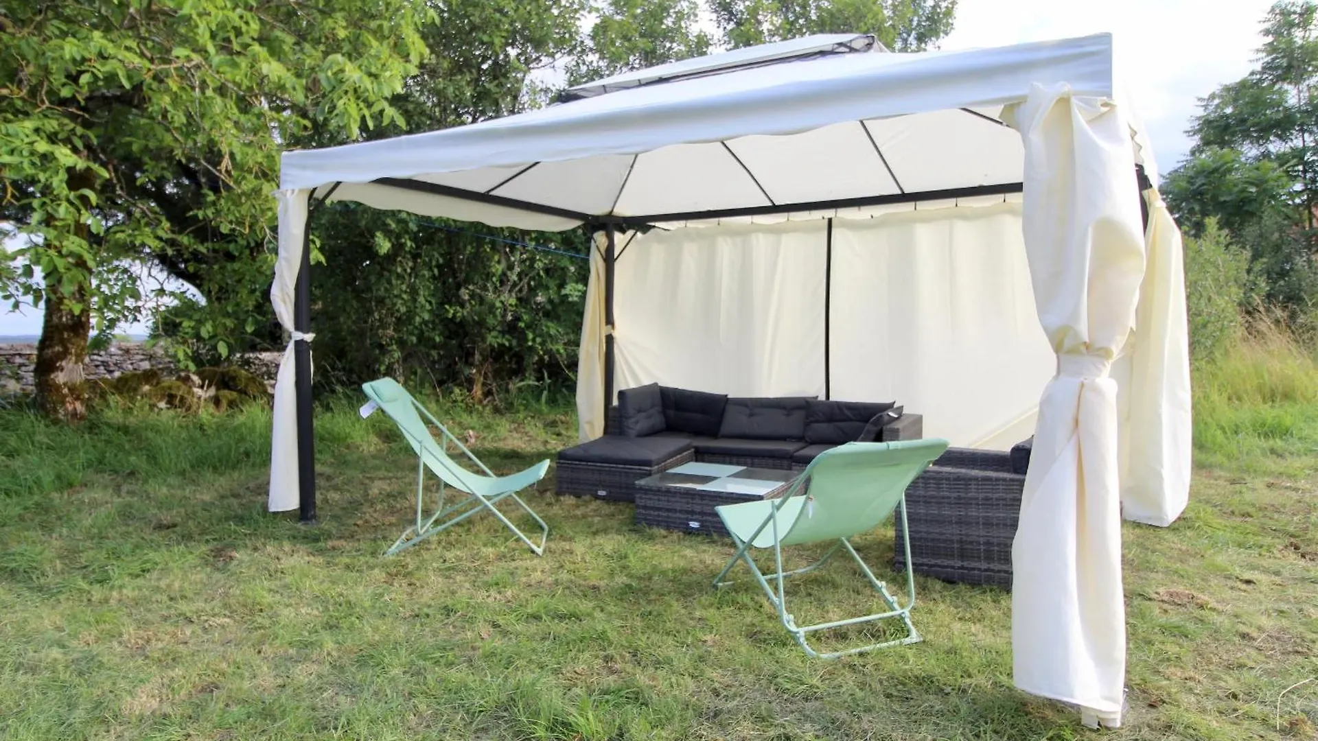 Holiday home Sous Les Etoiles Du Causse Villa Espedaillac France